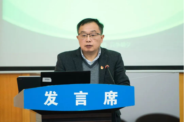 https:/__local/7/BC/E8/5AA2C69F70B137ED9C9C6CE6030_B64FBF4D_10C438.png