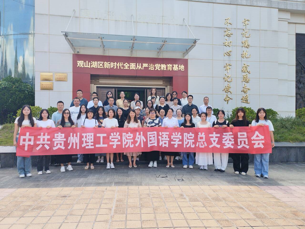 图片1 图片1